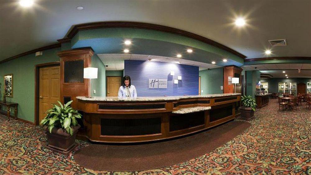 Holiday Inn Express Grand Rapids Southwest By Ihg Grandville Exterior foto
